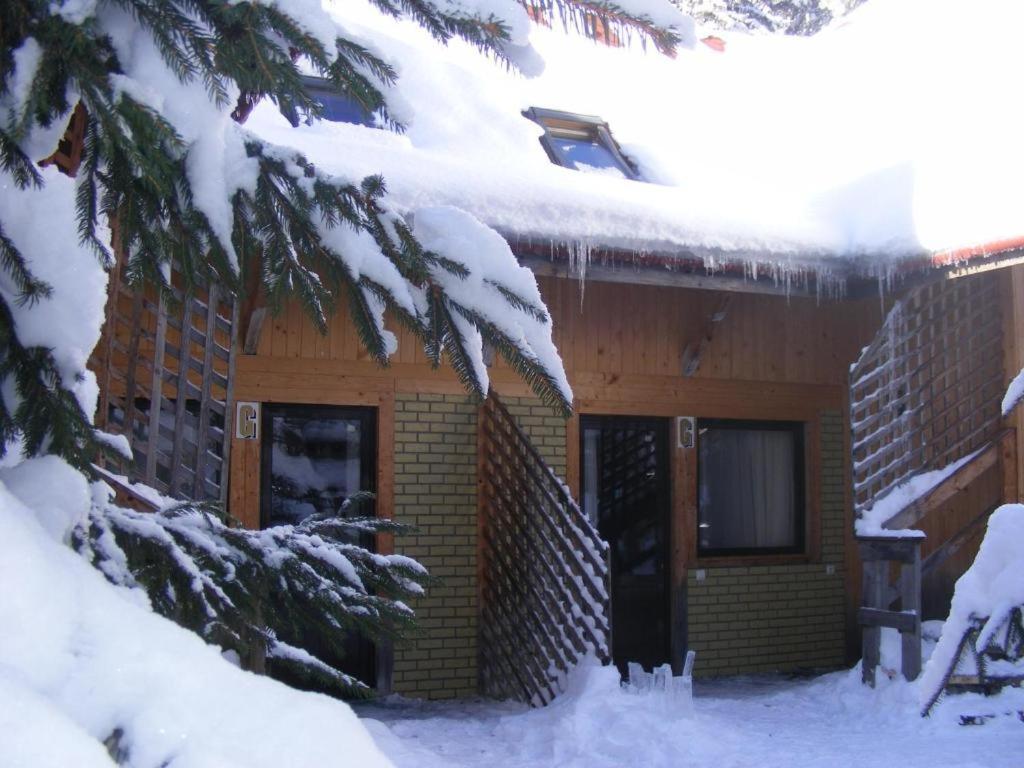 Traveland Boutique Resort Poiana Brașov Zimmer foto